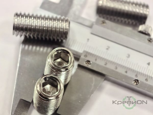 Винт установочный с внутренним шестигранником и засверленным концом DIN 916 М12х25 А4-70 А4 — фото
