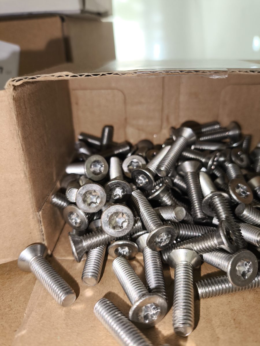 Винт с потайной головкой и шлицем TORX ISO 14581 М6х25 нерж. А2 — фото